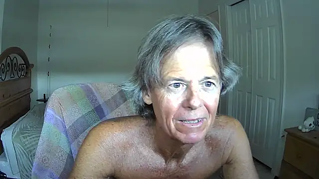 nakeedcowboi65 online show from June 28, 10:16 pm