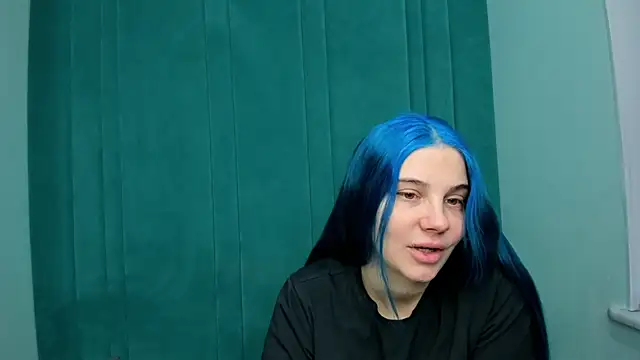 Snapshot of JuliaBusty chatting on January 16, 5:00 am JuliaBusty online show from January 16, 5:00 am