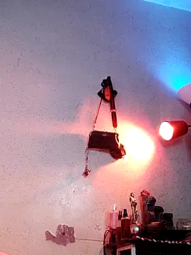 Snapshot of QueenSoreal chatting on February 17, 4:26 pm QueenSoreal online show from February 17, 4:26 pm