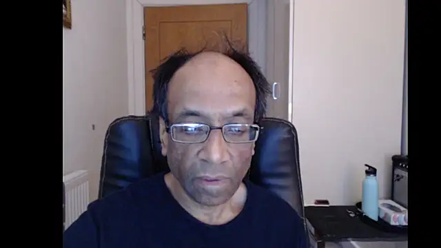 rauncher1 online show from April 27, 9:18 am