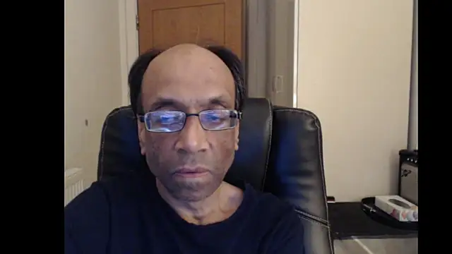 rauncher1 online show from April 28, 10:15 pm