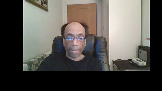 rauncher1 online show from April 29, 10:49 pm