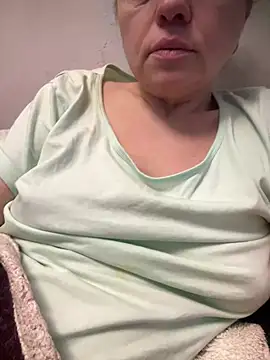 Susanel online show from February 17, 6:48 pm