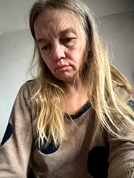 Susanel online show from September 18, 8:38 am