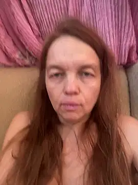 Snapshot of Susanel chatting on July 23, 6:22 am Susanel online show from July 23, 6:22 am
