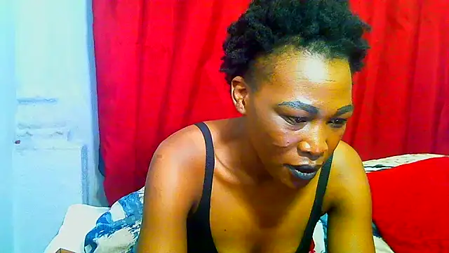 Snapshot of freaky_naughty chatting on June 2, 7:10 am freaky naughty online show from June 2, 7:10 am