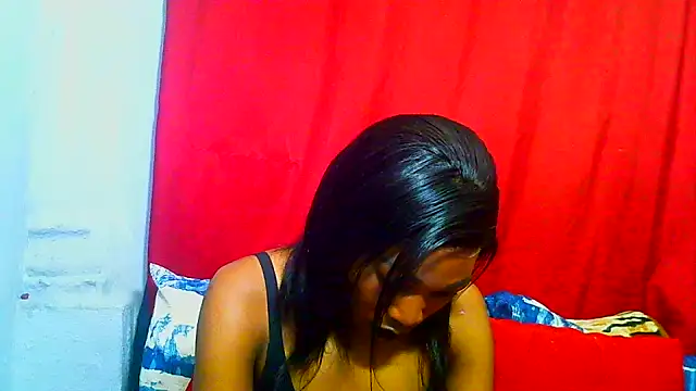 Snapshot of freaky_naughty chatting on June 4, 9:48 am freaky naughty online show from June 4, 9:48 am