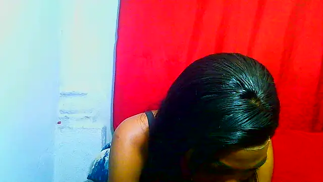 Snapshot of freaky_naughty chatting on June 6, 10:09 am freaky naughty online show from June 6, 10:09 am