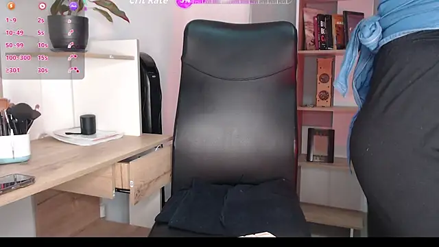 BriannaLorens online show from January 14, 12:11 pm