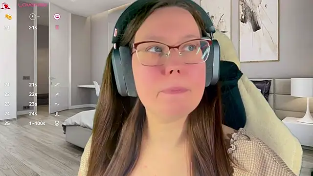 Victoria Romans online show from April 28, 1:27 pm