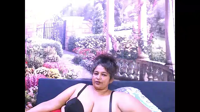 indianstar75 online show from February 27, 8:53 pm