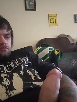 cumgitsumdic online show from November 18, 6:45 pm