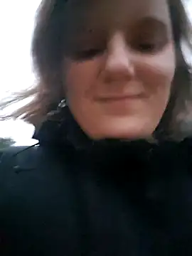 Snapshot of Cutegirlforyou chatting on November 15, 3:52 pm Cutegirlforyou online show from November 15, 3:52 pm