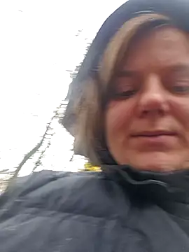 Snapshot of Cutegirlforyou chatting on November 27, 12:07 pm Cutegirlforyou online show from November 27, 12:07 pm