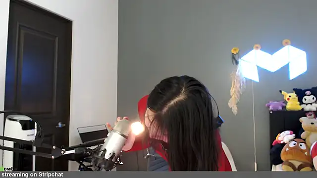 minarocket  online show from May 24, 4:34 pm