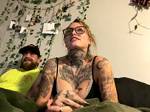 lexymarie online show from November 11, 12:43 am
