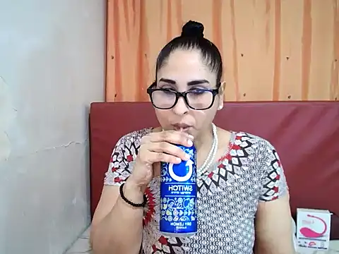 Indiankushy online show from October 22, 4:40 pm