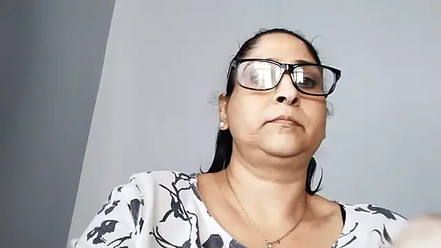 Indiankushy online show from July 27, 9:05 am