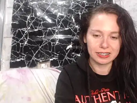 Venusluxodomme online show from June 10, 3:18 am