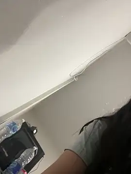 Snapshot of kiarafonseca_ chatting on October 25, 2:08 am kiarafonseca online show from October 25, 2:08 am