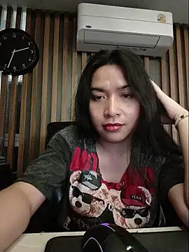 sara kimoo online show from November 5, 7:36 pm