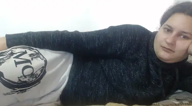 Snapshot of flowerlauren chatting on January 23, 9:50 am flowerlauren online show from January 23, 9:50 am