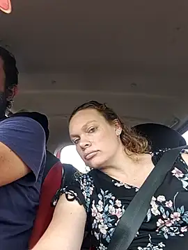 Snapshot of TryingWind chatting on October 26, 9:59 am TryingWind online show from October 26, 9:59 am