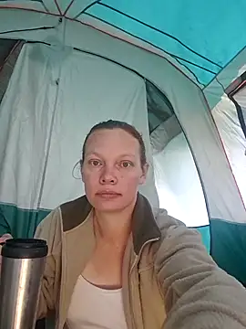 Snapshot of TryingWind chatting on June 7, 5:55 am TryingWind online show from June 7, 5:55 am