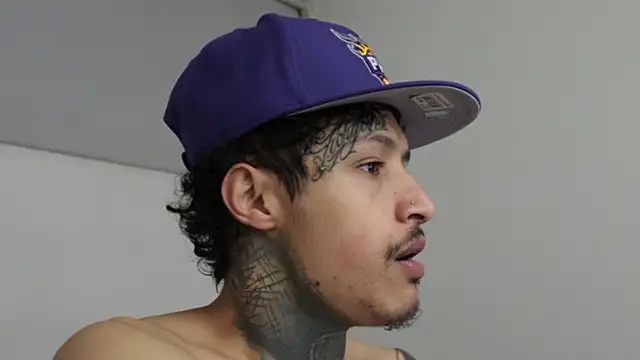 trieone online show from January 9, 4:08 am