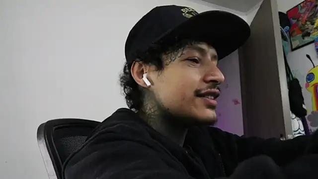 trieone online show from October 14, 9:43 am