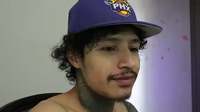 trieone online show from January 15, 4:22 pm