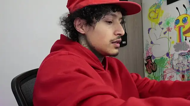 trieone online show from March 11, 2:56 pm