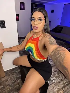 Snapshot of Victoria14_ chatting on November 16, 2:39 am Victoria14 online show from November 16, 2:39 am