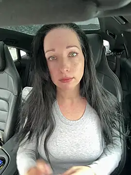 Viola Beck online show from February 13, 8:32 am