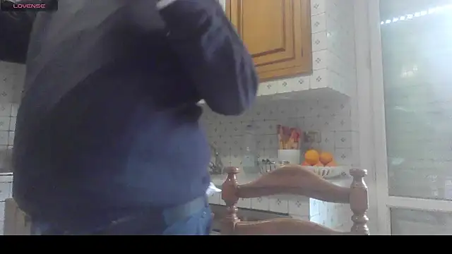 polloiw online show from January 11, 2:00 pm