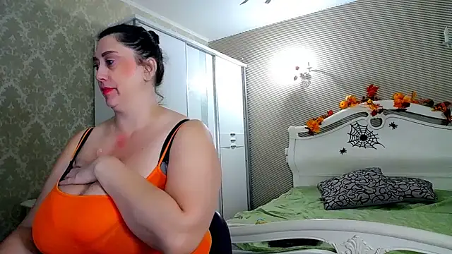 Evelyn Shy online show from November 5, 11:54 am