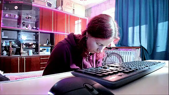 pa1e pr1ncess online show from March 12, 12:36 pm