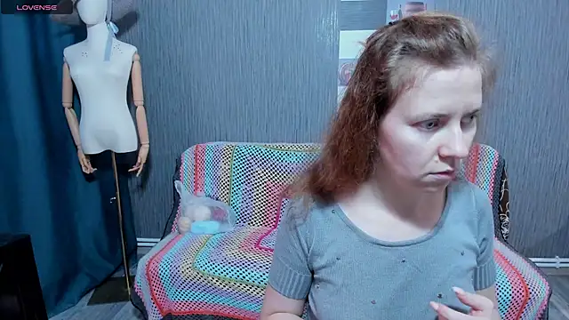 pa1e pr1ncess online show from October 13, 7:30 am