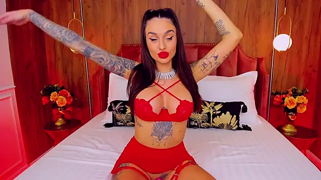 Snapshot of SonyaParker chatting on November 15, 4:54 am SonyaParker online show from November 15, 4:54 am