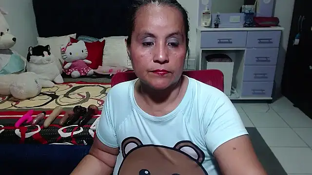 pervert mommy  online show from September 19, 9:43 am