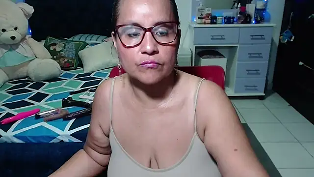 pervert mommy  online show from December 20, 11:06 am