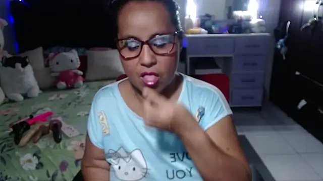 pervert mommy  online show from January 19, 11:03 am