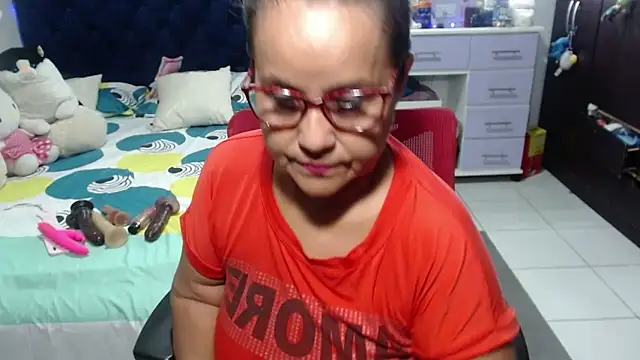 pervert mommy  online show from February 28, 12:39 pm