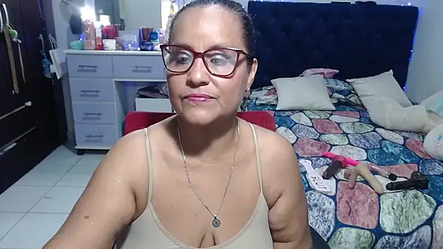 pervert mommy  online show from June 4, 9:48 am
