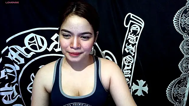  preciousmoira  online show from May 23, 1:22 am