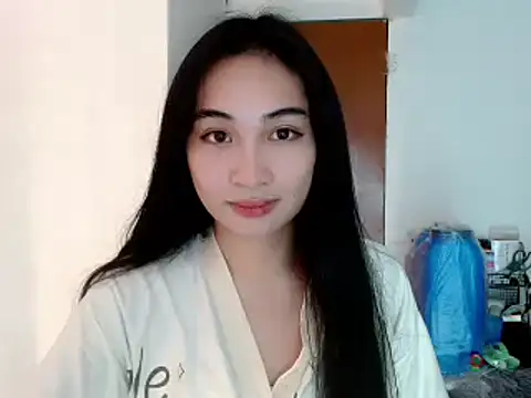 SweetLilly 18 online show from January 17, 10:55 am