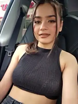 Snapshot of SophiaXJohn chatting on May 28, 7:22 pm SophiaXJohn online show from May 28, 7:22 pm