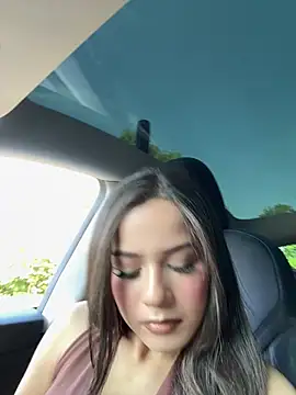 Snapshot of SophiaXJohn chatting on June 30, 9:38 pm SophiaXJohn online show from June 30, 9:38 pm