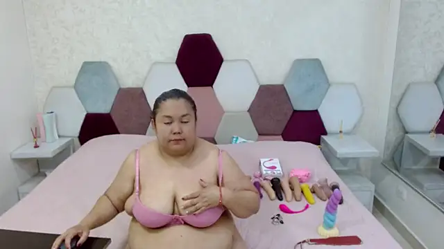 angel blue online show from January 18, 4:44 pm