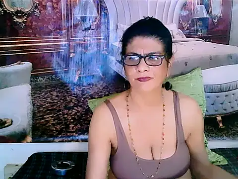 IndianAllure online show from January 31, 5:51 am